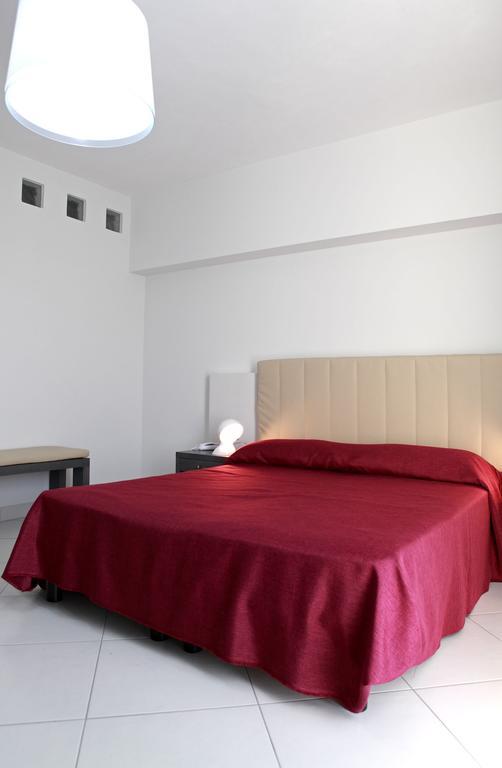 Brezza Di Grecale Aparthotel Trapani Rom bilde