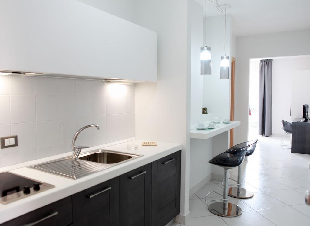 Brezza Di Grecale Aparthotel Trapani Rom bilde