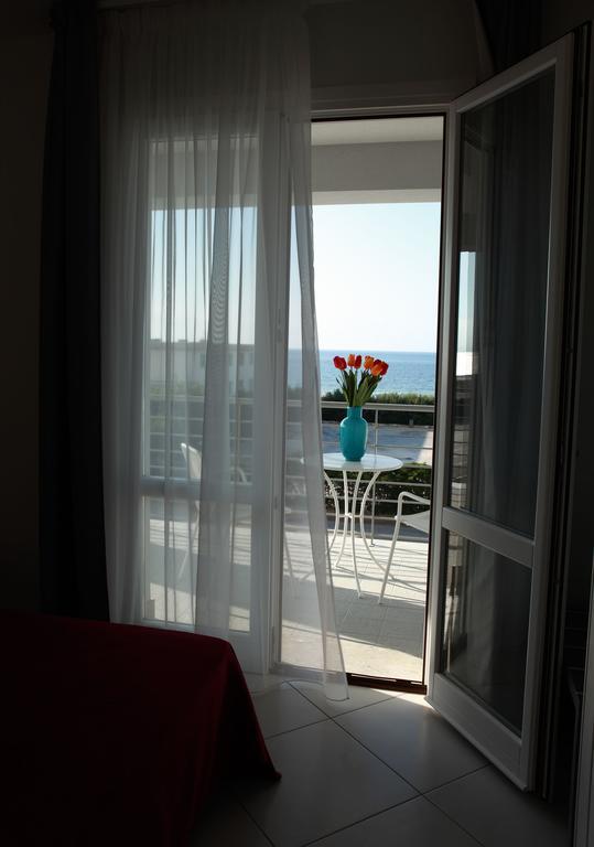 Brezza Di Grecale Aparthotel Trapani Rom bilde