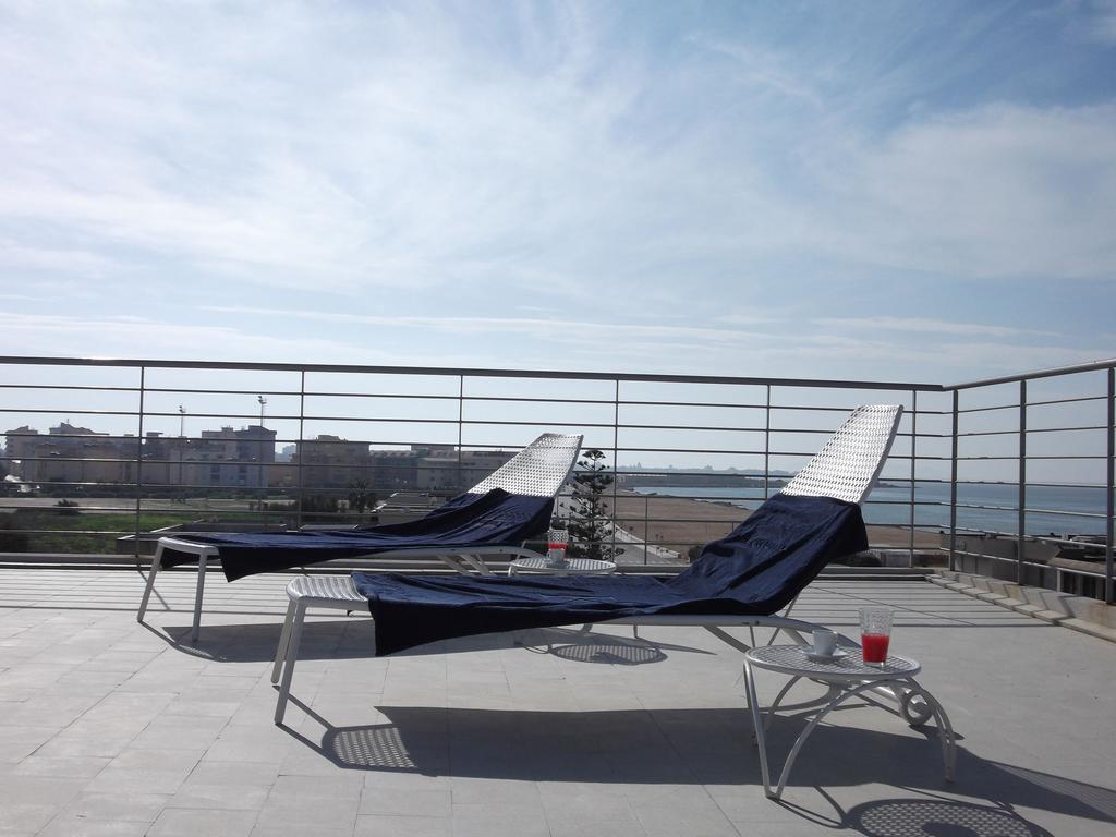 Brezza Di Grecale Aparthotel Trapani Eksteriør bilde